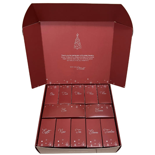 EVERYDAY EDITION PRE-ORDER Jewelry Advent Calendar Outcast 12 DAYS Valorado en $275