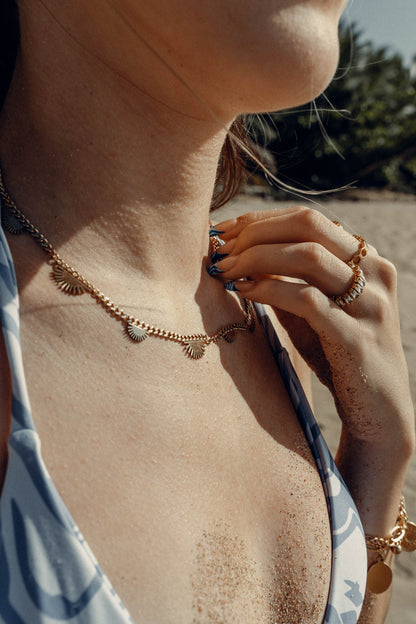 Isla Necklace