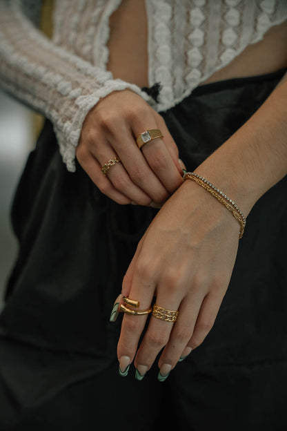 Aura Gold Bracelet